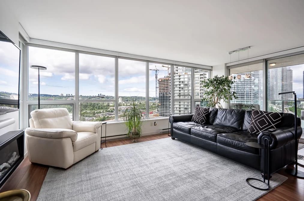 1904 2200 DOUGLAS ROAD, Burnaby, BC — Residential for Sale - Photo 2