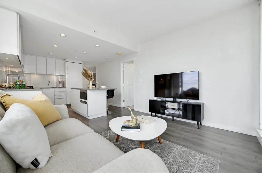1908 2388 MADISON AVENUE, Burnaby, BC — Residential for Sale - Photo 2
