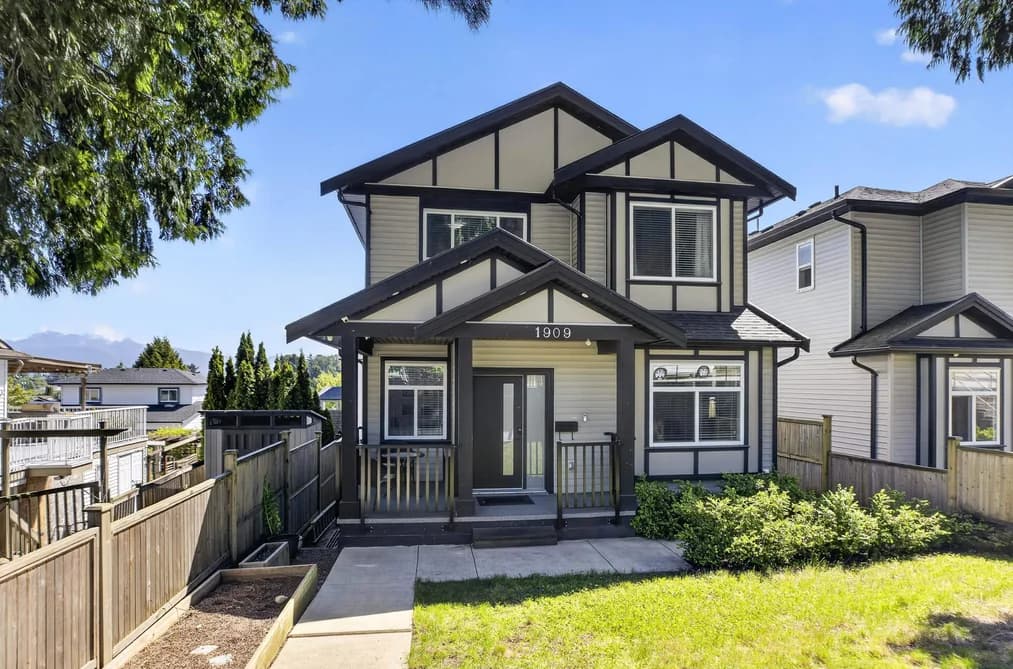 1909 PITT RIVER ROAD, Port Coquitlam, BC — Residential for Sale - Main Photo