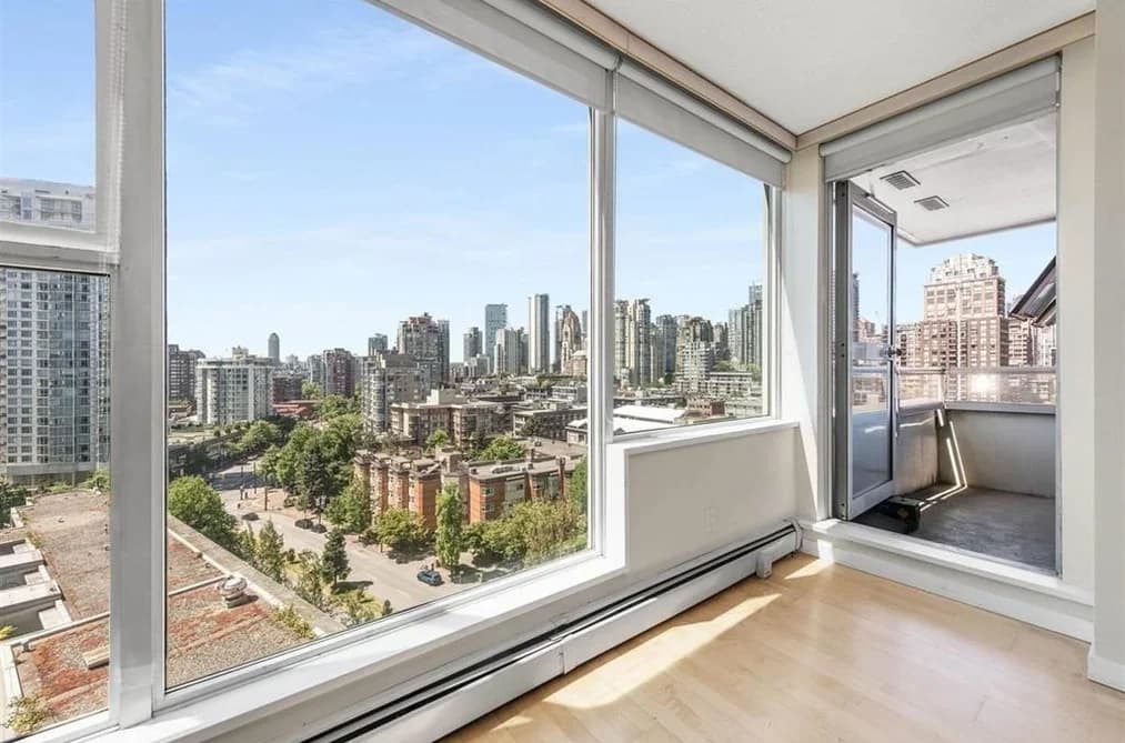 190X 1008 CAMBIE STREET, Vancouver BC V6B 6J7 - Photo 1