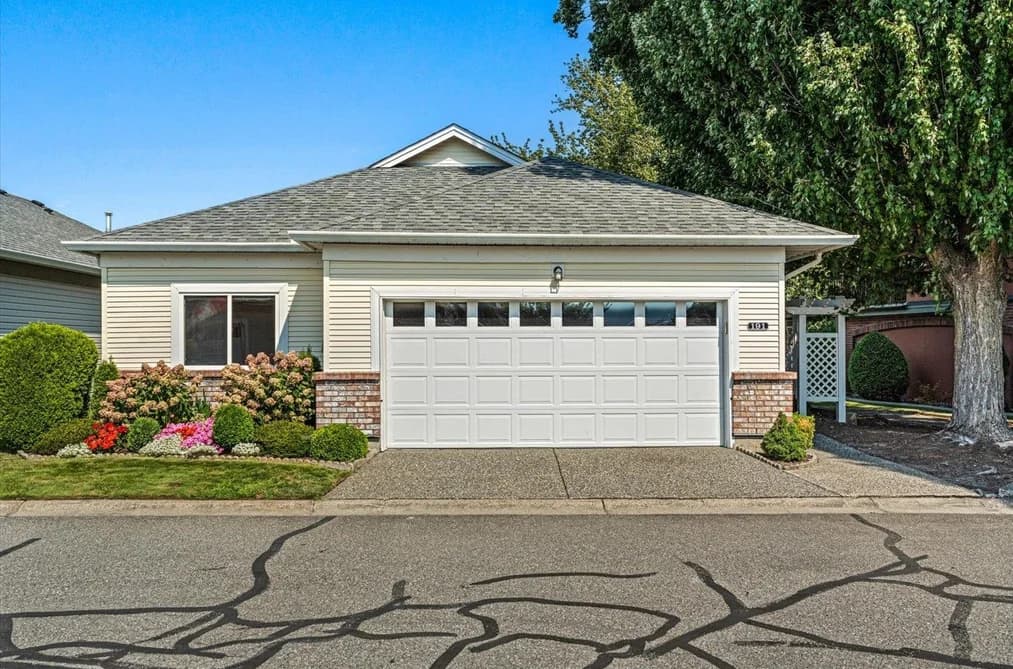 191 8485 YOUNG ROAD, Chilliwack, BC — Residential for Sale - Photo 2