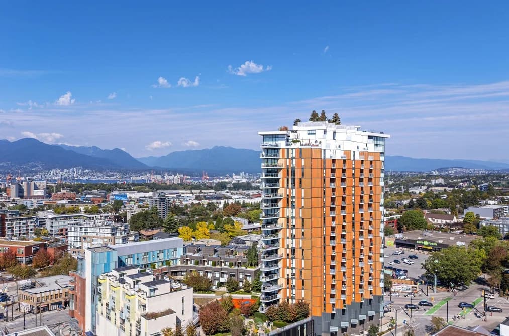 1911 285 E 10TH AVENUE, Vancouver, BC — Residential for Sale - Main Photo