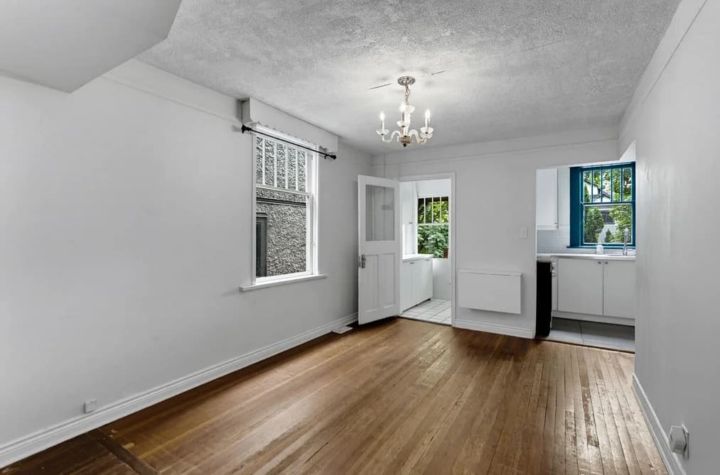 1924 KITCHENER STREET, Vancouver, BC — Residential for Sale - Photo 2