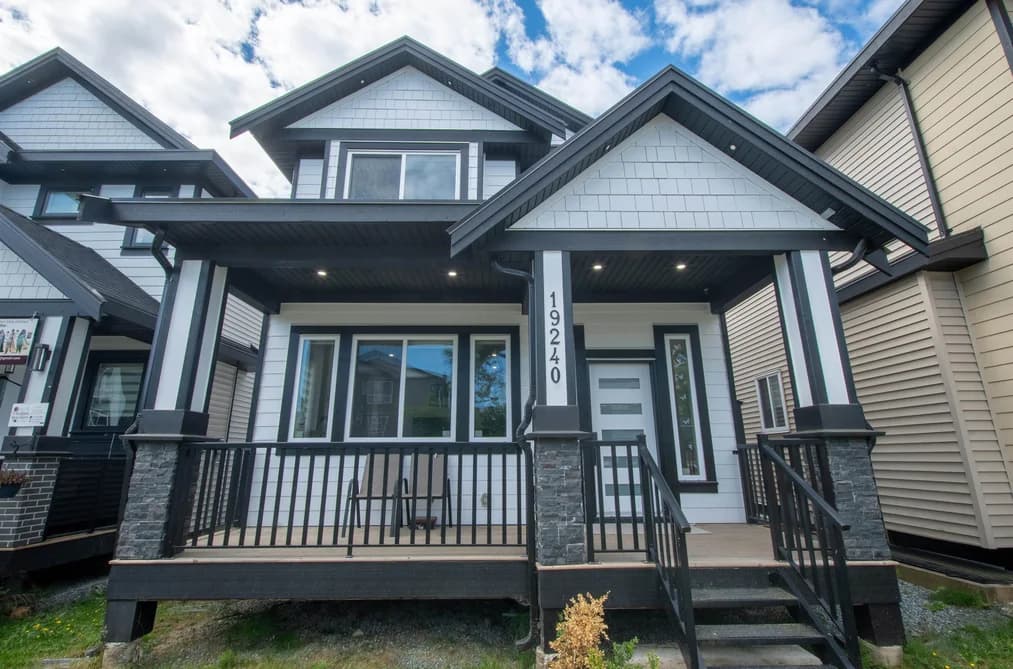 19240 ALOHA DRIVE, Surrey, BC — Residential for Sale - Photo 2