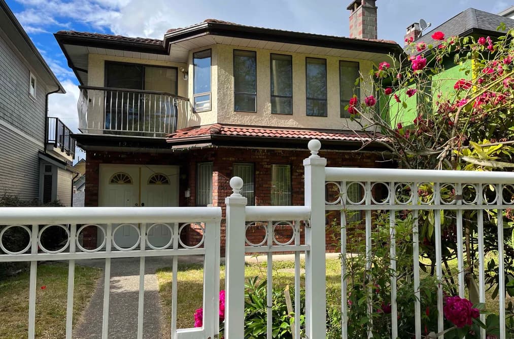 1929 E 6TH AVENUE, Vancouver, BC — Residential for Sale - Photo 2
