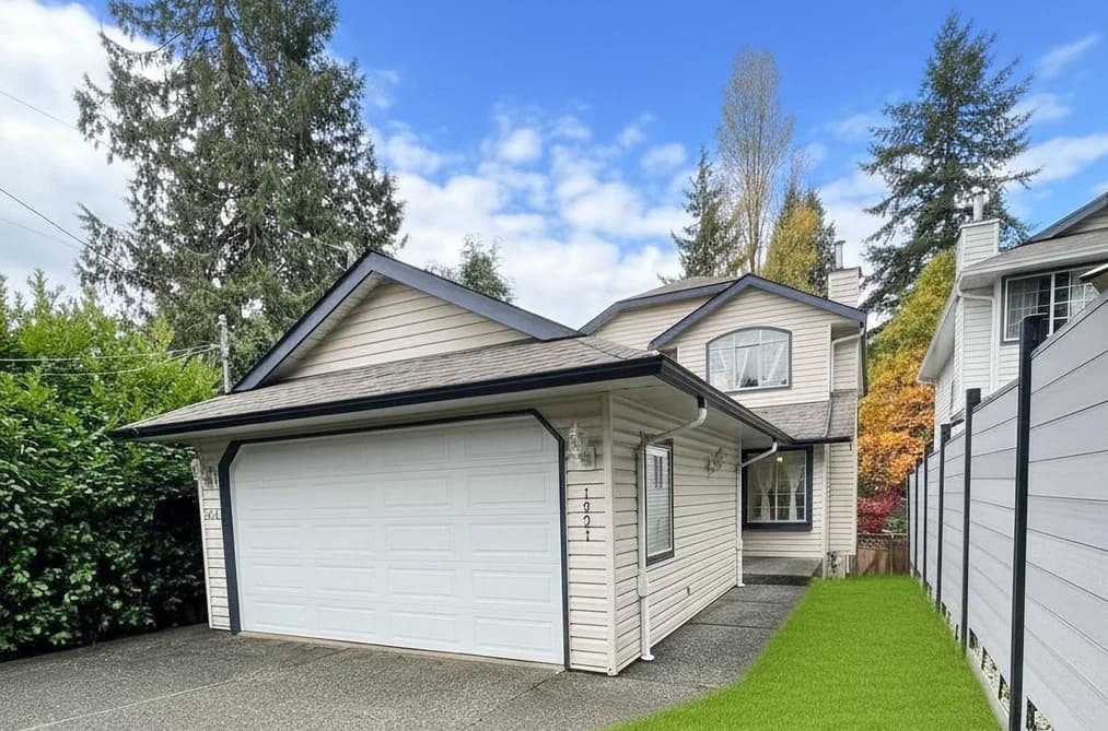 1931 WESTVIEW DRIVE, North Vancouver, BC — Residential for Sale - Main Photo