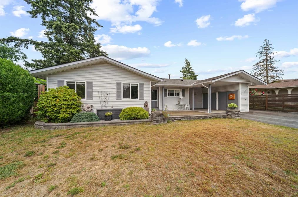 19347 117B AVENUE, Pitt Meadows, BC — Residential for Sale - Main Photo