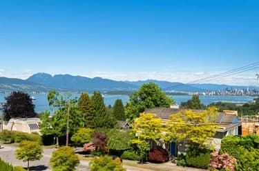 House for sale at 1937 Tolmie Street Vancouver British Columbia - MLS: R3133271