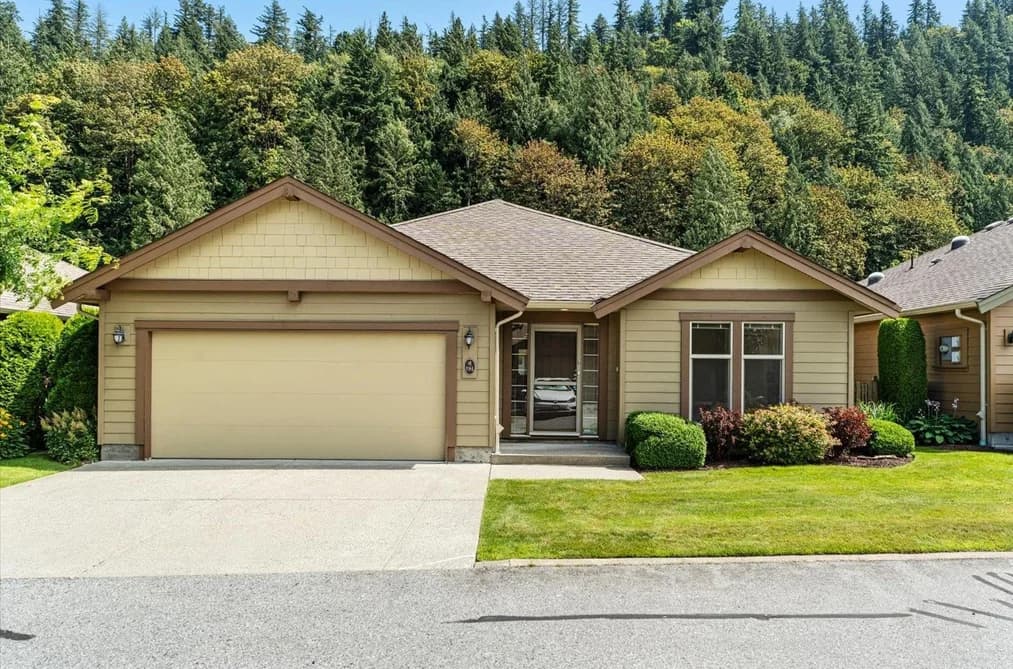 194 46000 THOMAS ROAD, Chilliwack, BC — Residential for Sale - Main Photo