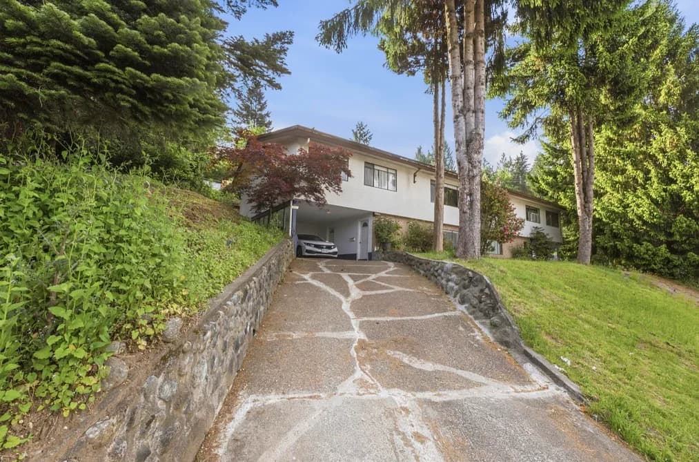 1941 CHARLES STREET, Port Moody, BC — Residential for Sale - Photo 2