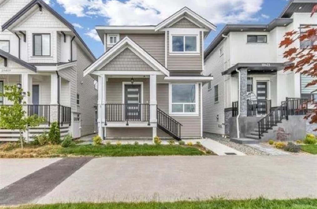 19415 70 AVENUE, Surrey, BC — Residential for Sale - Main Photo