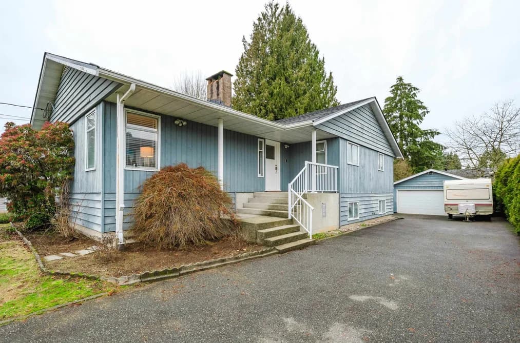19475 116B AVENUE, Pitt Meadows, BC — Residential for Sale - Main Photo