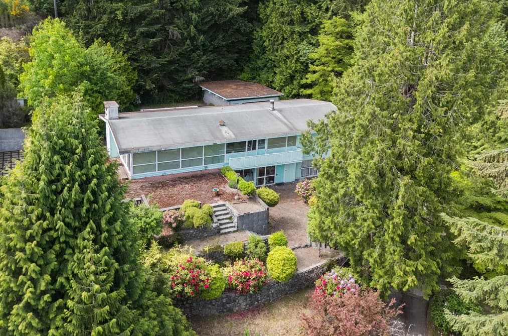 195 NORMANBY CRESCENT, West Vancouver, BC — Residential for Sale - Photo 2