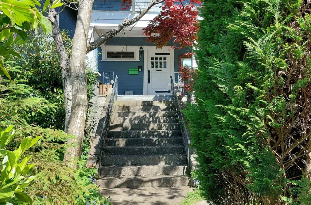 1951 NAPIER STREET, Vancouver, BC — Residential for Sale - Main Photo