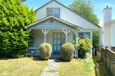 House for sale at 1955 Pitt River Road Port Coquitlam British Columbia - MLS: R3130994