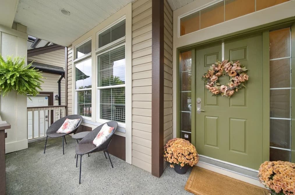 19556 THORBURN WAY, Pitt Meadows, BC — Residential for Sale - Photo 2