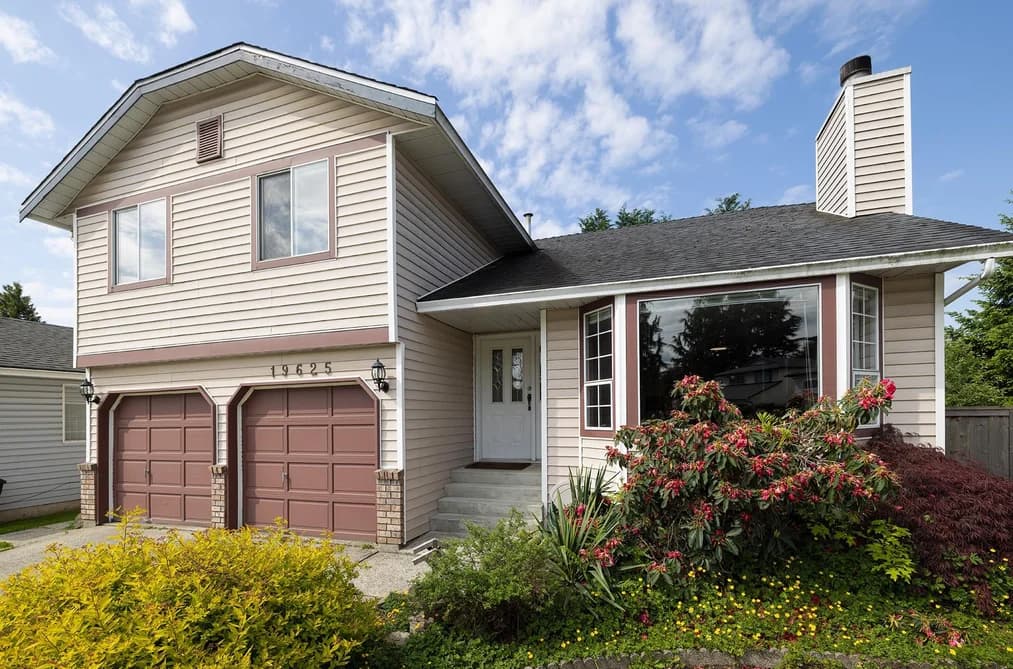 19625 PARK ROAD, Pitt Meadows, BC — Residential for Sale - Photo 2