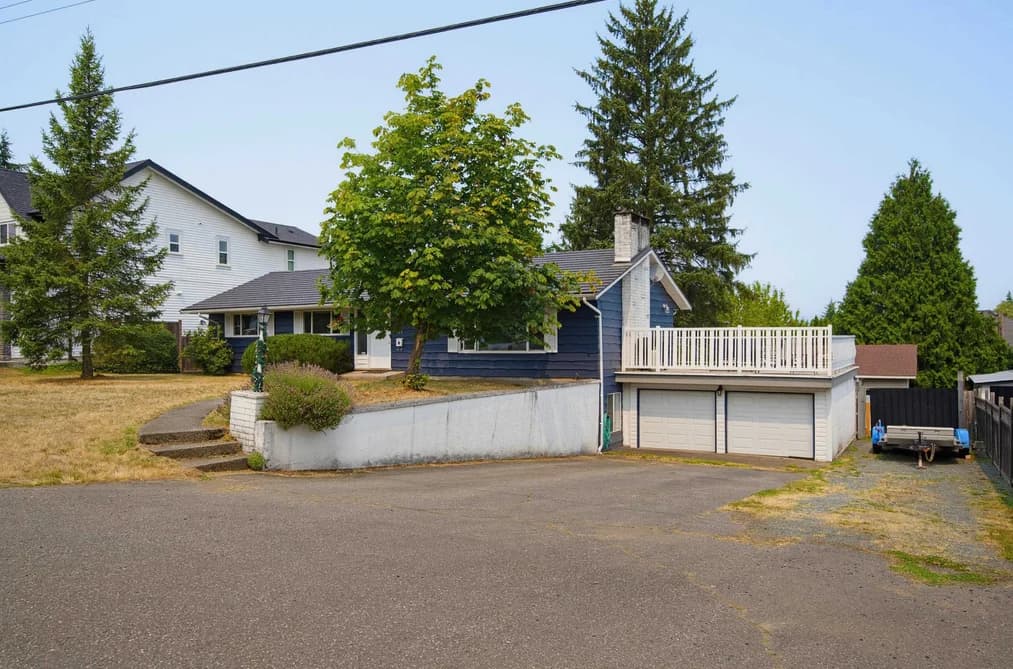 19671 49 AVENUE, Langley, BC — Residential for Sale - Photo 2