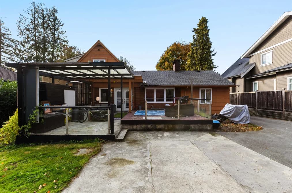 1970 SPERLING AVENUE, Burnaby, BC — Residential for Sale - Main Photo