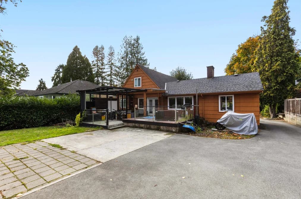 1970 SPERLING AVENUE, Burnaby, BC — Residential for Sale - Photo 2