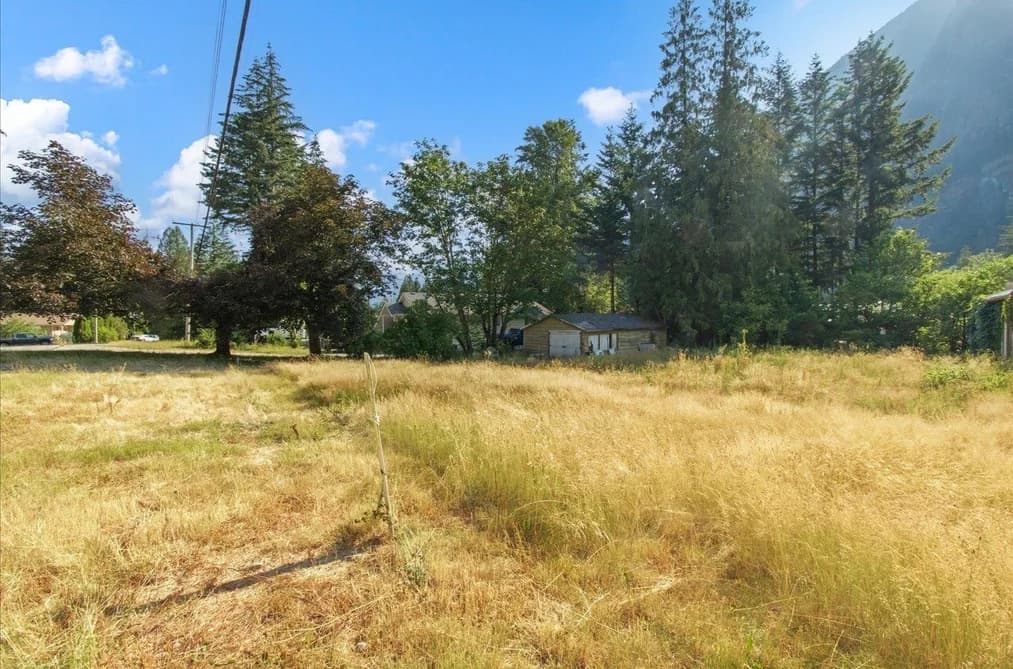 19728 SILVERHOPE ROAD, Hope, BC — Land for Sale - Main Photo