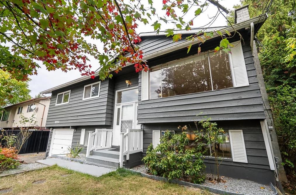19751 54A AVENUE, Langley, BC — Residential for Sale - Main Photo