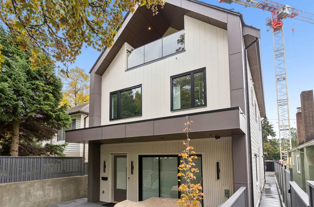 1 1986 E 8TH AVENUE, Vancouver, BC — Residential for Sale - Main Photo