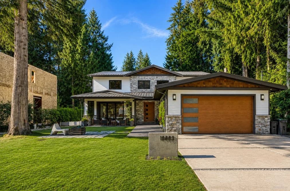 19889 42A AVENUE, Langley, BC — Residential for Sale - Photo 2