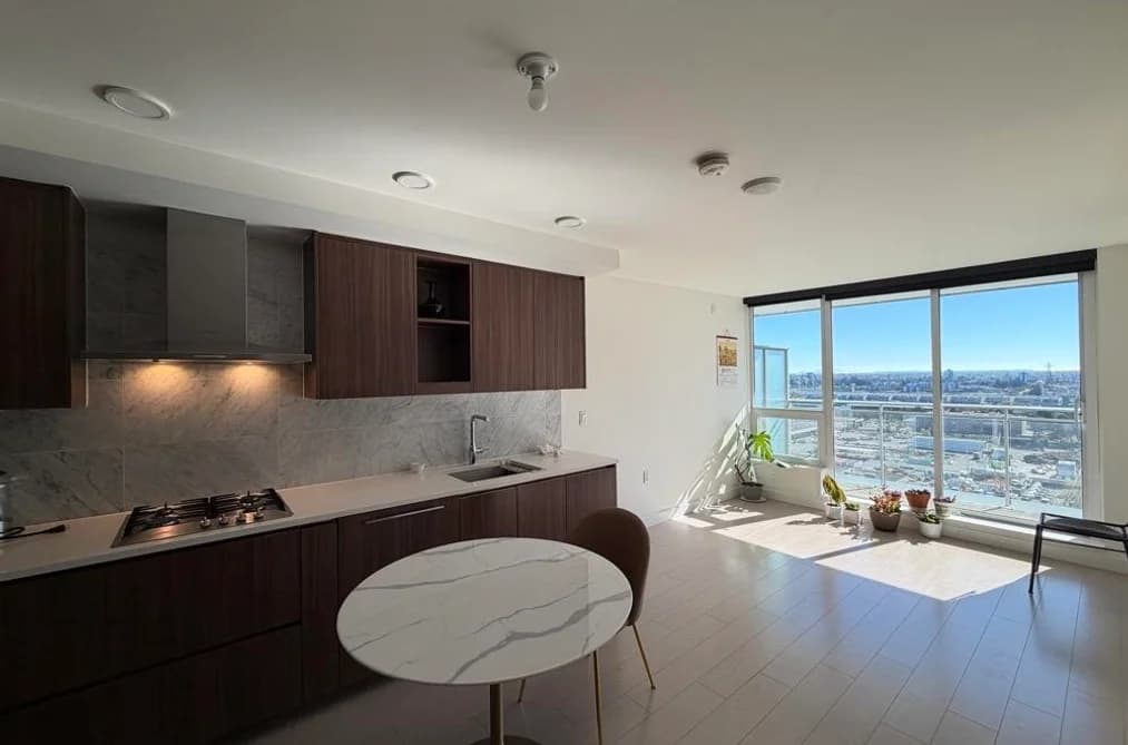 19F 433 SW MARINE DRIVE, Vancouver BC V5X 0H5 - Photo 1
