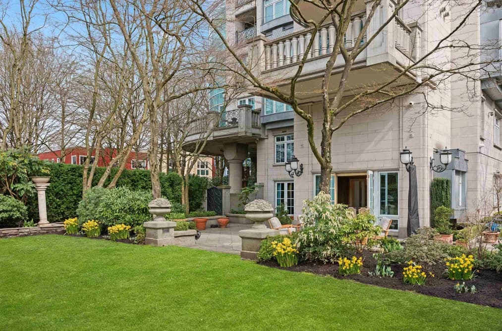 1B 1596 W 14TH AVENUE, Vancouver, BC — Residential for Sale - Main Photo