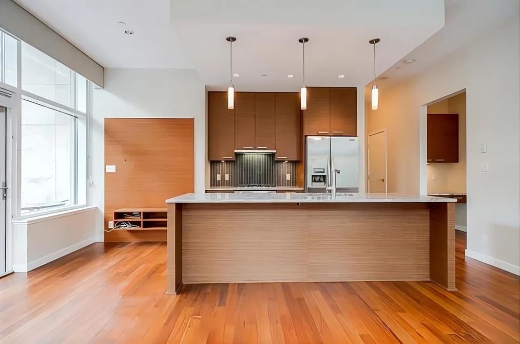 1xx 6188 WILSON AVENUE, Burnaby BC V5H 0A5 - Photo 1