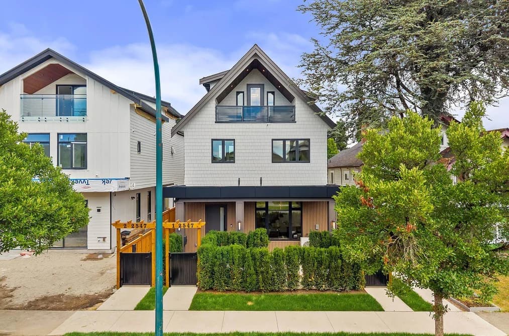 2- 2547 E 2ND AVENUE, Vancouver, BC — Residential for Sale - Main Photo