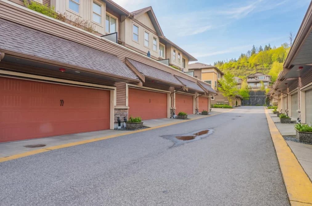 2 10480 248 STREET, Maple Ridge, BC — Residential for Sale - Main Photo