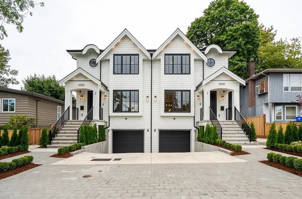 2 1065 RIDLEY DRIVE, Burnaby, BC — Residential for Sale - Photo 2