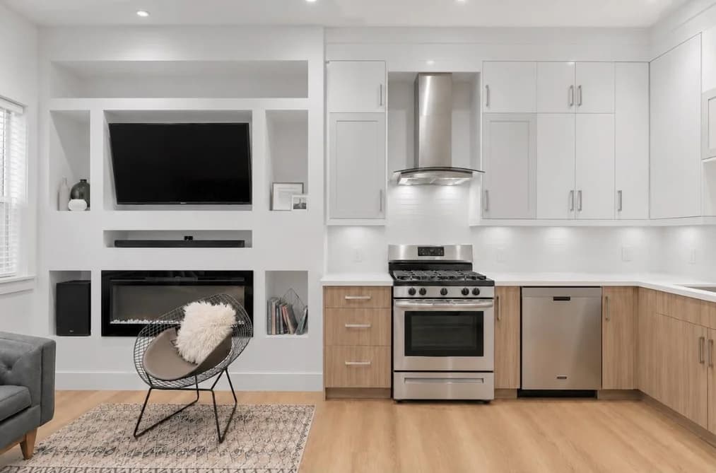 2 1136 E PENDER STREET, Vancouver, BC — Residential for Sale - Main Photo