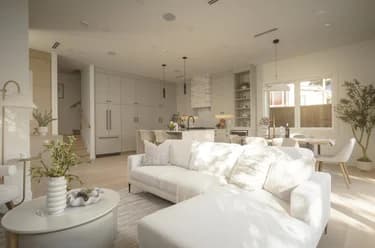 1376 E 11th Ave Unit 2, Vancouver, BC - MLS: R3175654