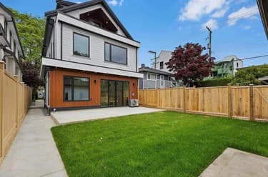 Half Duplex for sale at 2 182 Ontario Place Vancouver British Columbia - MLS: R3158638