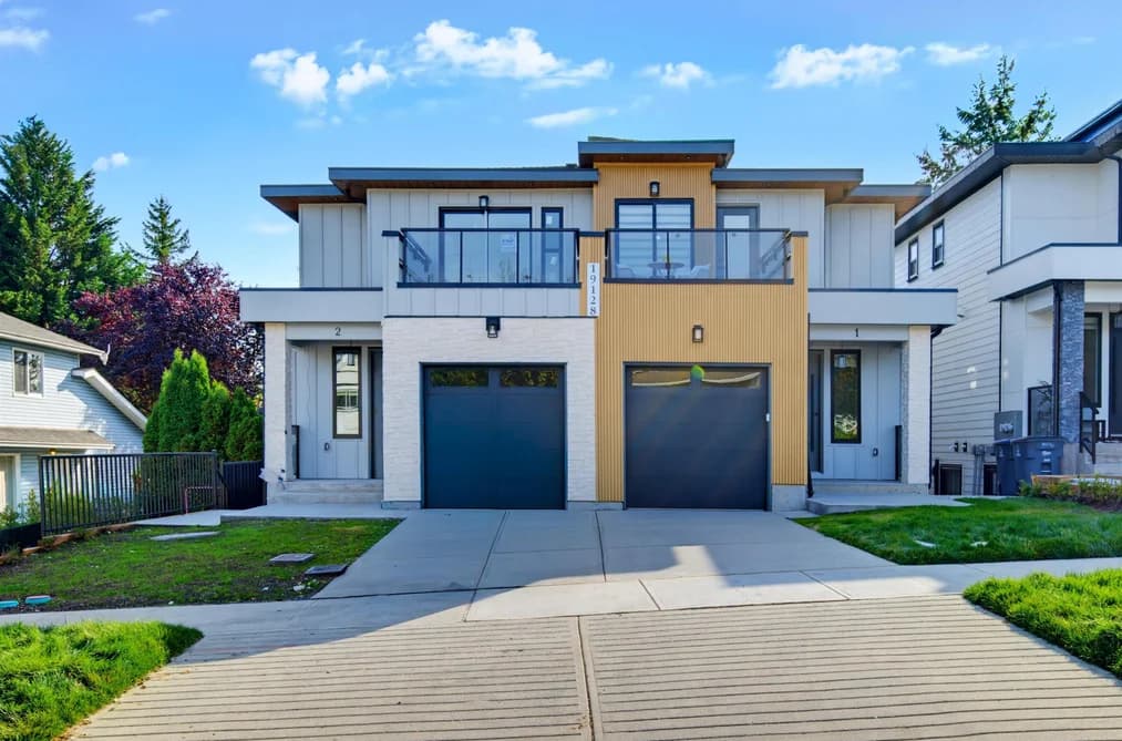 2 19128 61A AVENUE, Surrey, BC — Residential for Sale - Main Photo