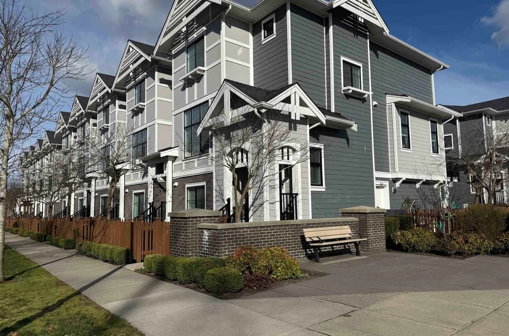 2 19133 73 AVENUE, Surrey, BC — Residential for Sale - Main Photo