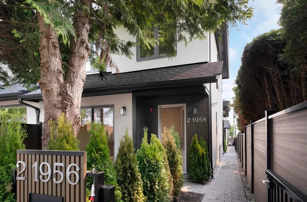 2 1958 W 60TH AVENUE, Vancouver, BC — Residential for Sale - Main Photo