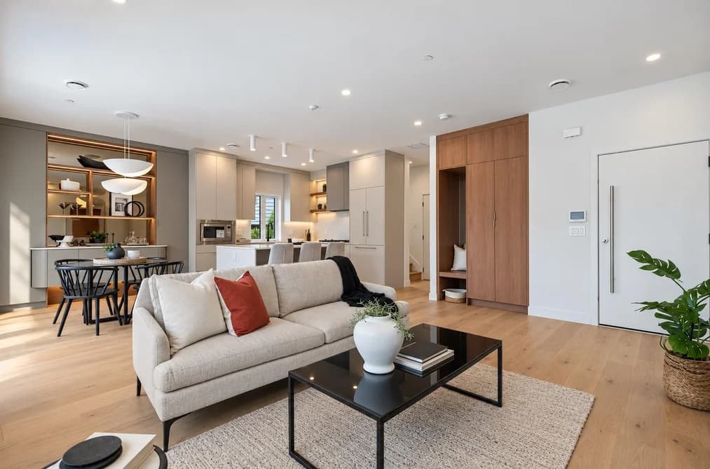 2 2211 WILLIAM STREET, Vancouver, BC — Residential for Sale - Main Photo