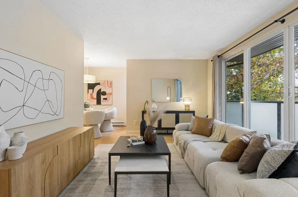 2 224 E 12TH AVENUE, Vancouver, BC — Residential for Sale - Main Photo