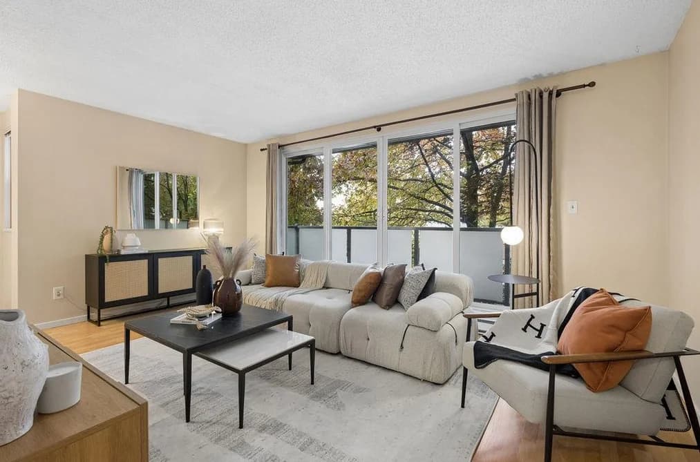 2 224 E 12TH AVENUE, Vancouver, BC — Residential for Sale - Photo 2