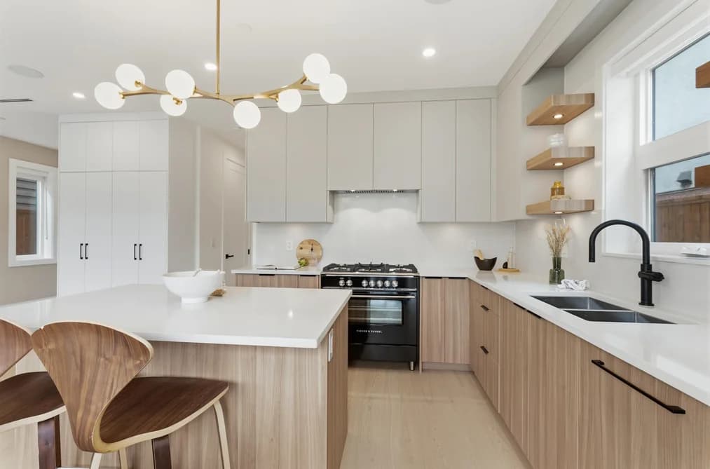 2 2258 NAPIER STREET, Vancouver, BC — Residential for Sale - Main Photo