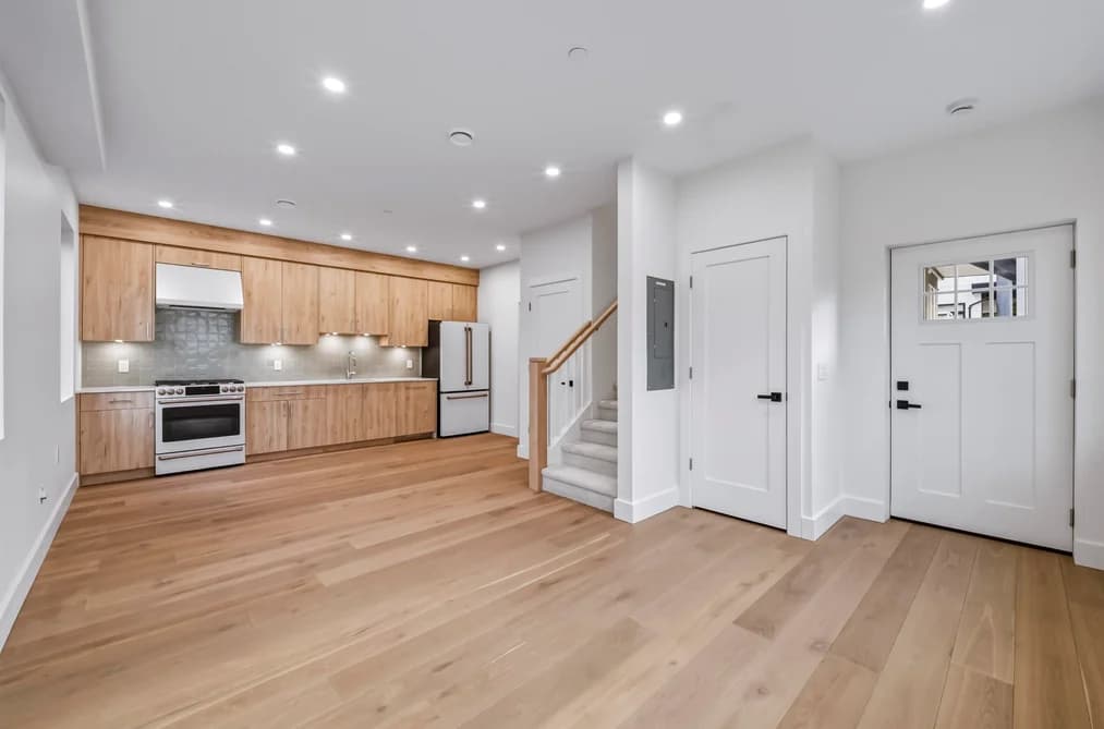 2 2339 PARKER STREET, Vancouver, BC — Residential for Sale - Photo 2