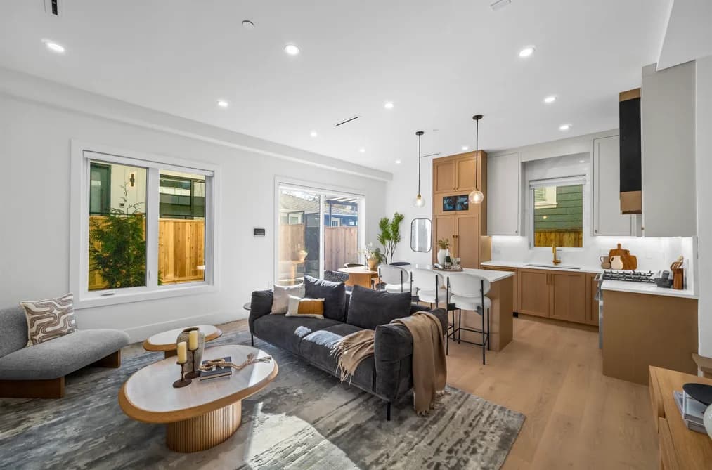 2 2710 KITCHENER STREET, Vancouver, BC — Residential for Sale - Main Photo