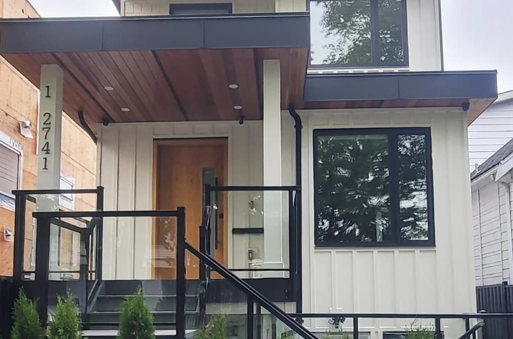 2 2741 GRANT STREET, Vancouver, BC — Residential for Sale - Main Photo