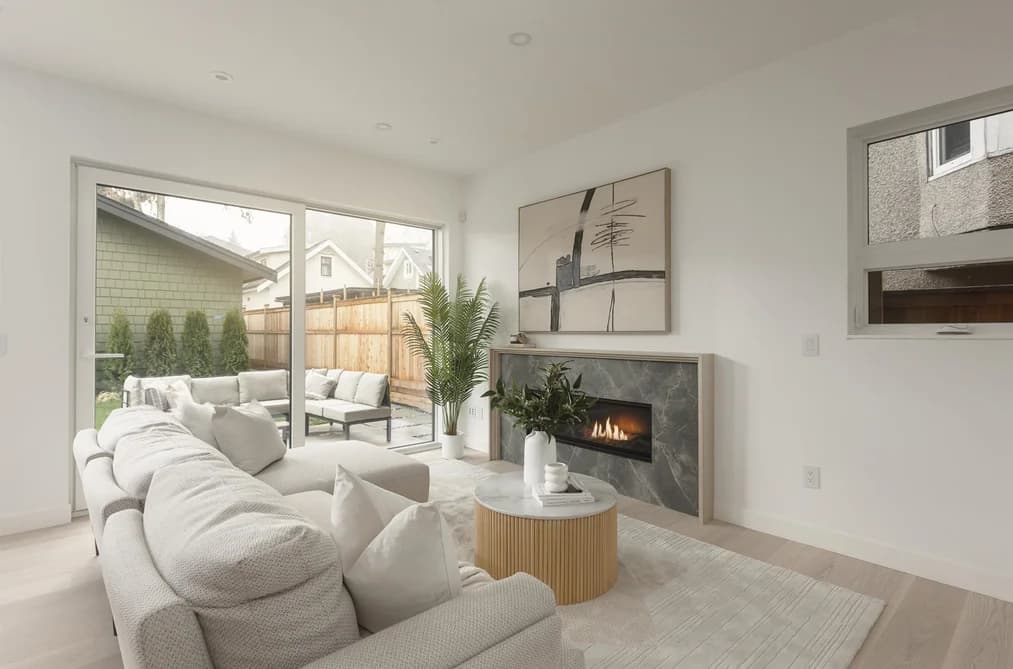 2 2755 W 11TH AVENUE, Vancouver, BC — Residential for Sale - Photo 2
