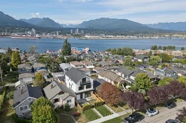 Half Duplex for sale at 2 2815 Trinity Street Vancouver British Columbia - MLS: R3151776