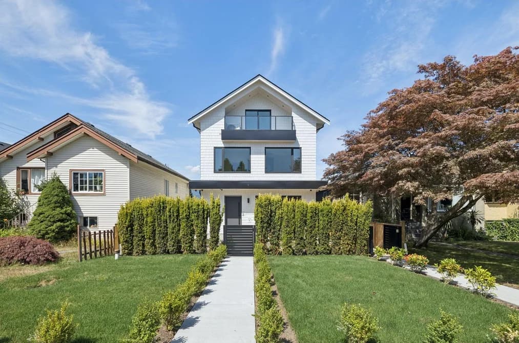 2 2815 TRINITY STREET, Vancouver, BC — Residential for Sale - Photo 2